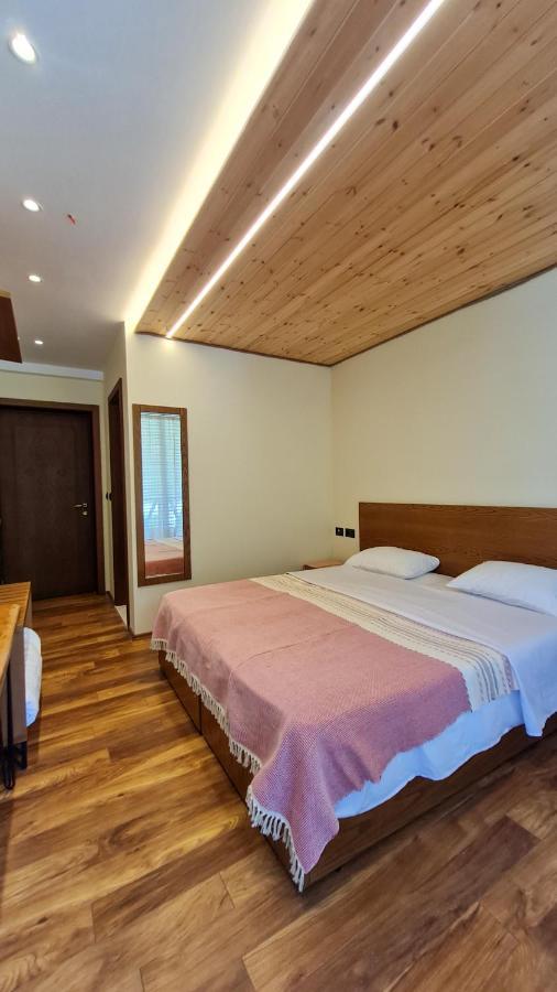 Neokulla Hotel - By Kol Gjoni Valbone Zewnętrze zdjęcie