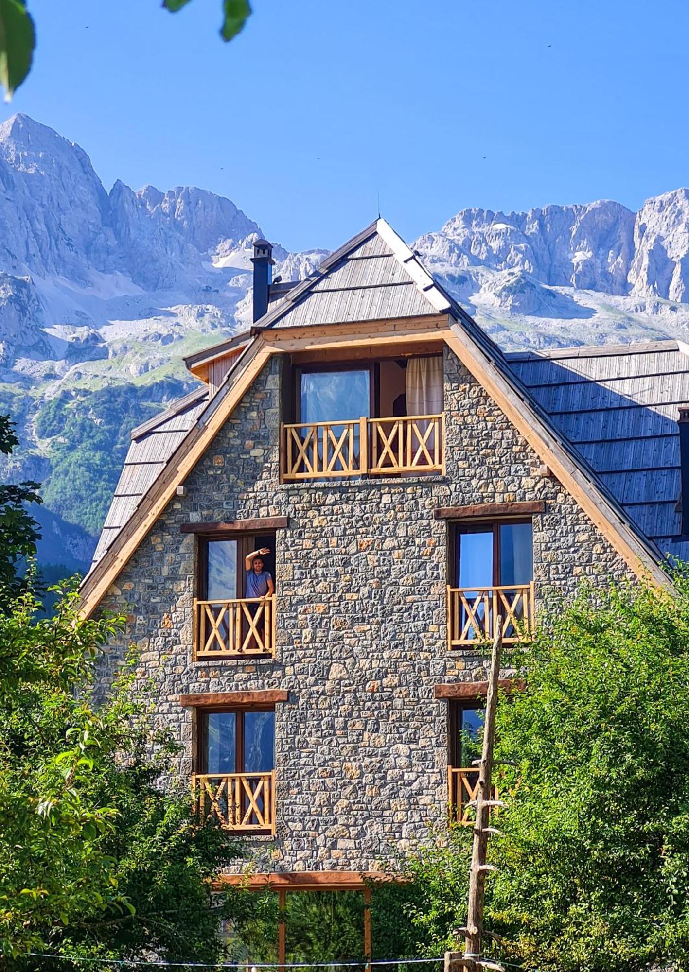 Neokulla Hotel - By Kol Gjoni Valbone Zewnętrze zdjęcie